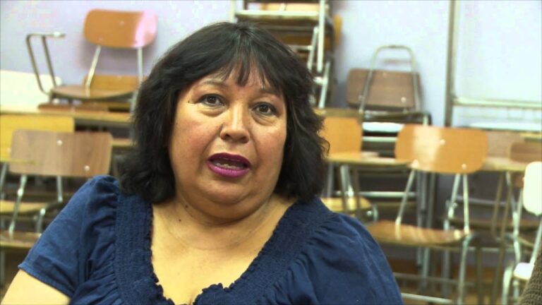 Fortaleciendo la Colaboraci&oacute;n Familia-Escuela en la Educaci&oacute;n Secundaria Inclusiva