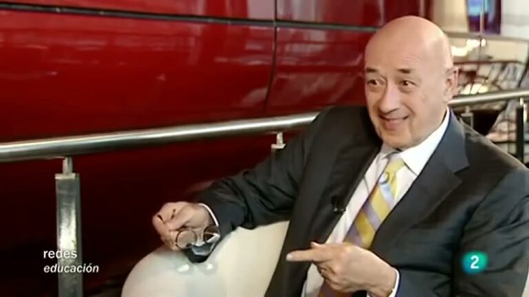 Educaci&oacute;n Disruptiva: Rompiendo Esquemas Tradicionales