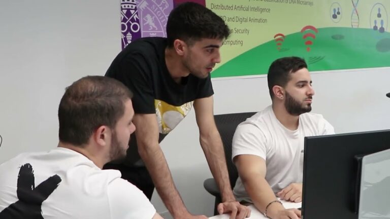 Innovaci&oacute;n Educativa en Bioinform&aacute;tica: Transformando el Aprendizaje Cient&iacute;fico