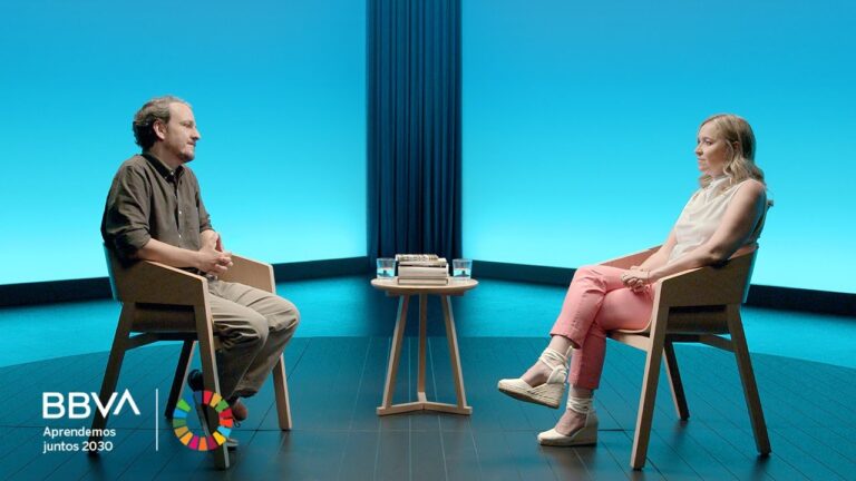 Fomentando H&aacute;bitos de Lectura en el Entorno Familiar