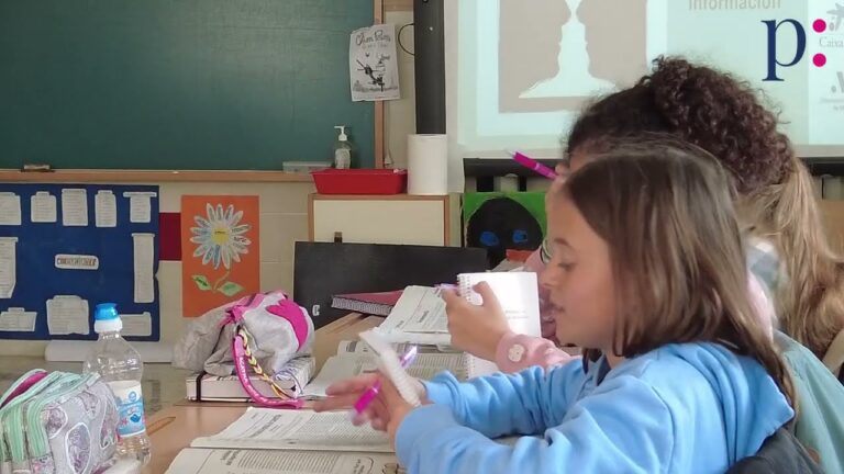 Estrategias Efectivas para Fomentar la Alfabetizaci&oacute;n Medi&aacute;tica y el Consumo Responsable