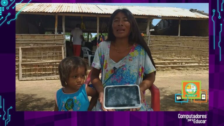 Desarrollo de Habilidades STEM a Trav&eacute;s de la Realidad Virtual