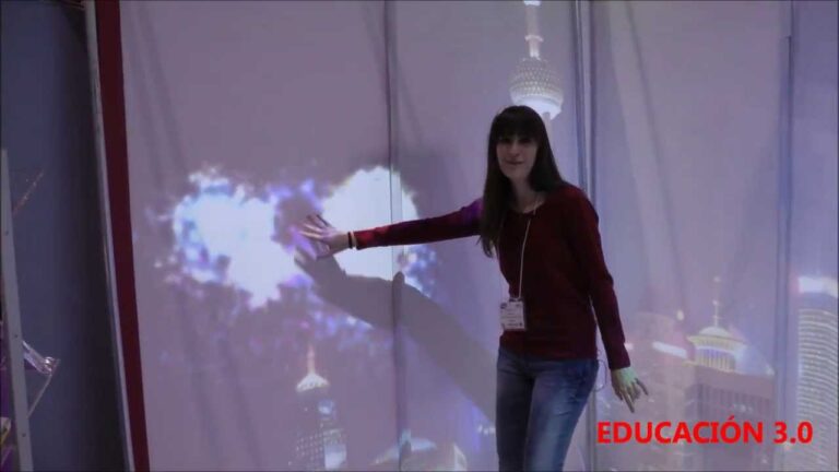 Transformando la educaci&oacute;n a trav&eacute;s de experiencias inmersivas innovadoras