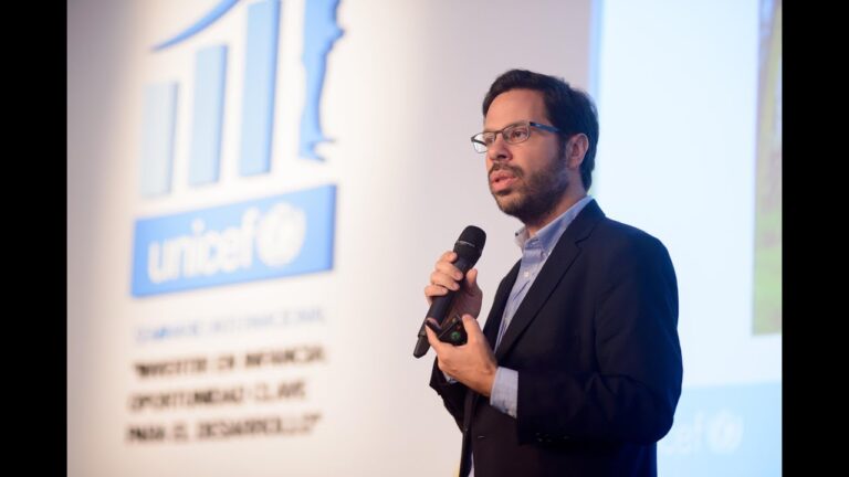 Desaf&iacute;os Educativos ante la Desigualdad Social